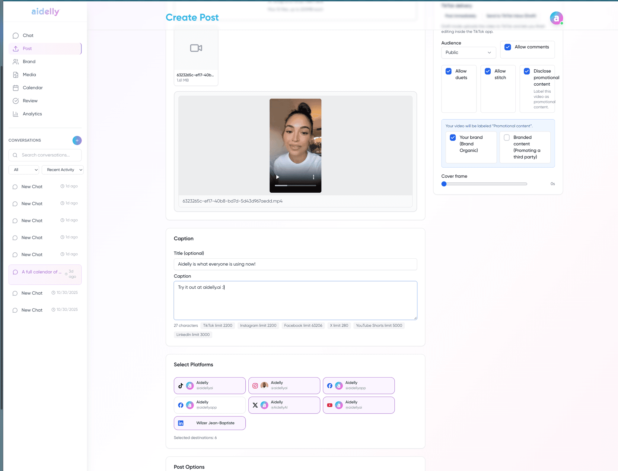 The Aidelly composer drafting a post with per-platform previews beside the editor